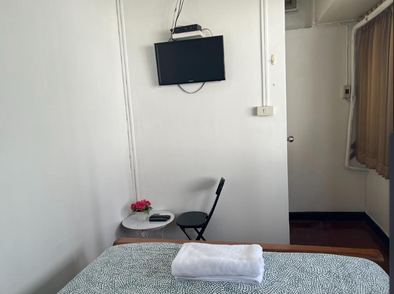 Reehouse@Soi Cowboy/Asoke Bts 호텔 방콕 외부 사진
